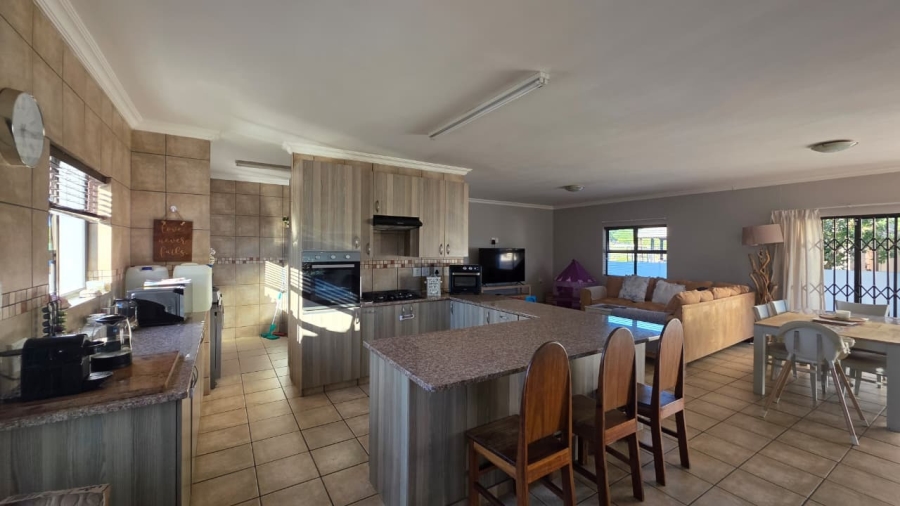 3 Bedroom Property for Sale in Country Club Western Cape